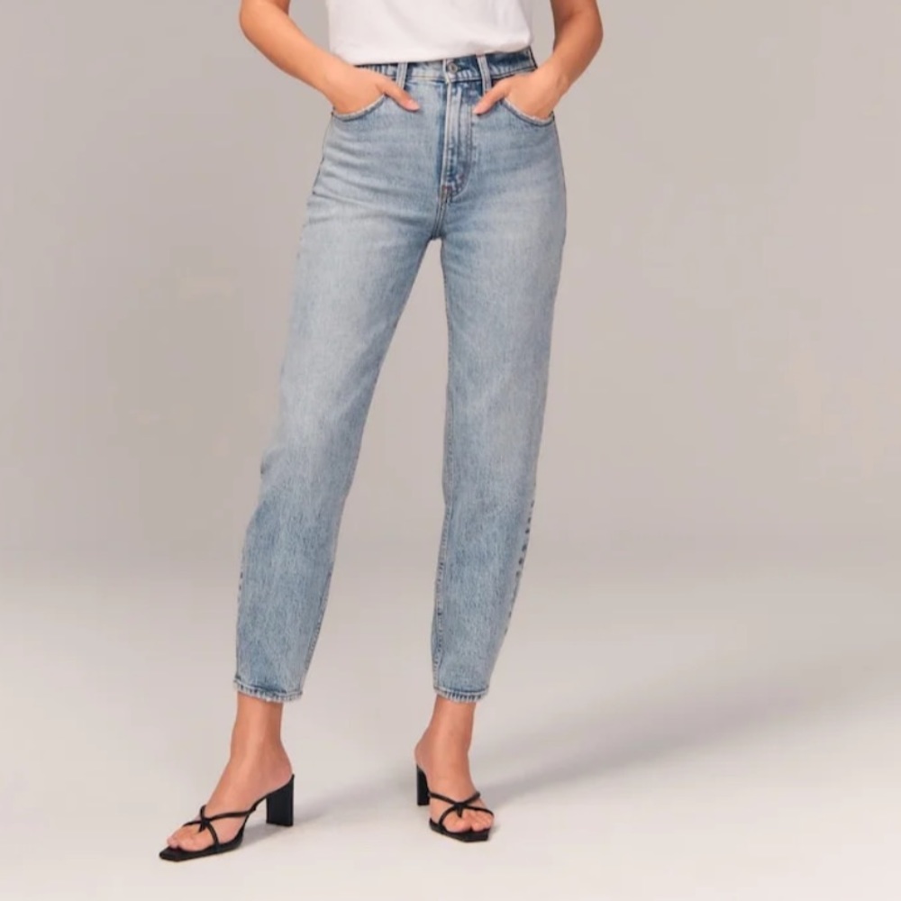 Abercrombie high rise mom jean